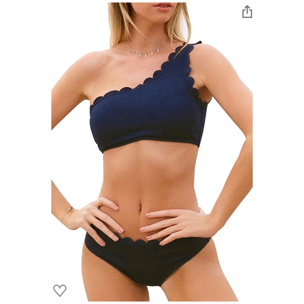 New Cupshe Navy Wavy Edge One-Shoulder Bikini set size M